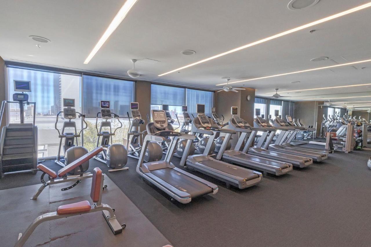 Apartment Huge Modern Luxury 17 Floor Panoramic Corner With Open Balcony *