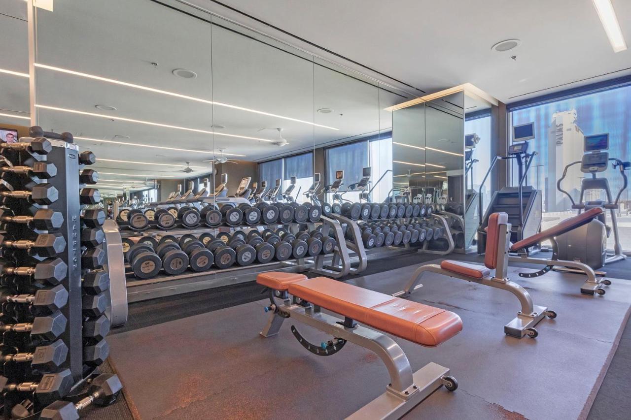 Apartment Huge Modern Luxury 17 Floor Panoramic Corner With Open Balcony