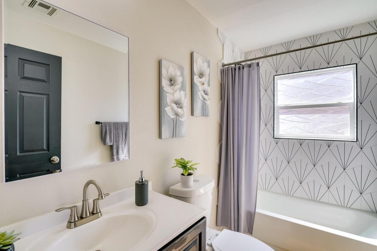 Holiday home Modern Downtown Vegas Near Fremont Street Las Vegas
