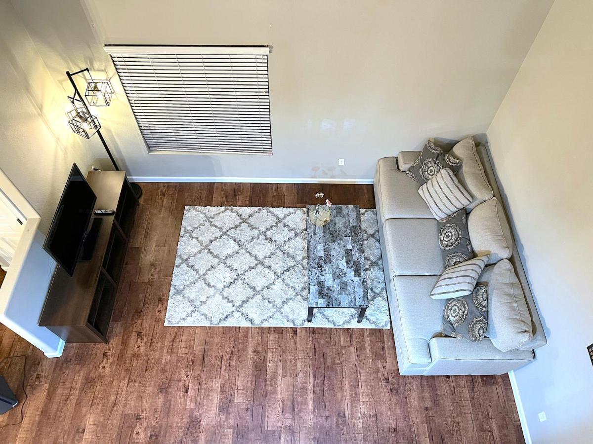 Gate Dual Master Office And Dog Park 30 Days Minimun Apartment *