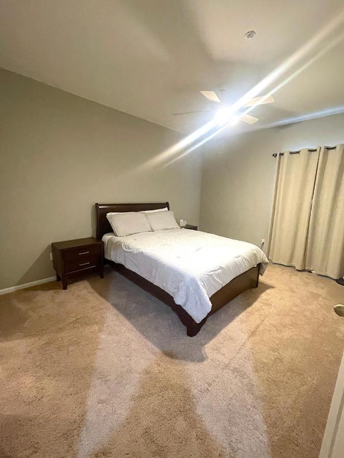 Gate Dual Master Office And Dog Park 30 Days Minimun * Las Vegas