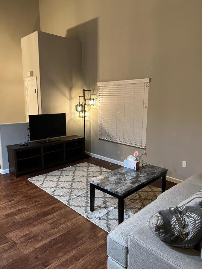 Apartment Gate Dual Master Office And Dog Park 30 Days Minimun Las Vegas