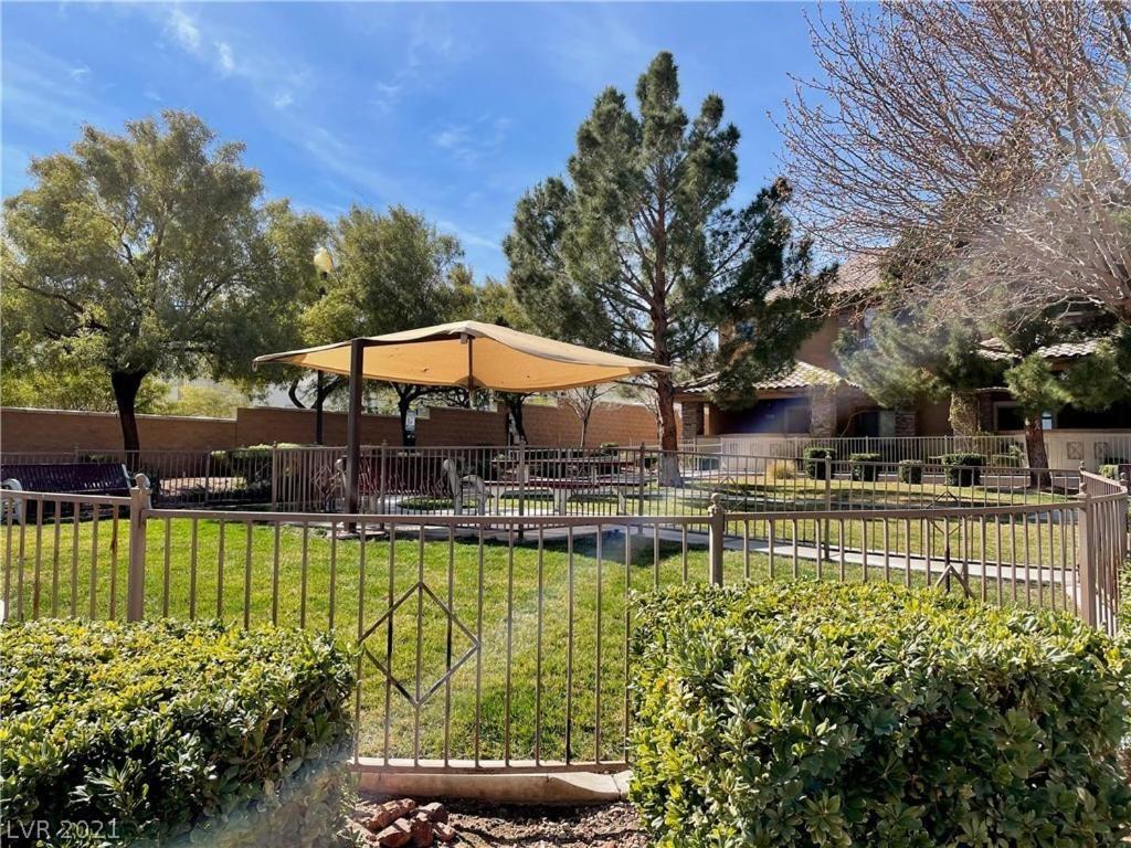 Apartment Gate Dual Master Office And Dog Park 30 Days Minimun Las Vegas