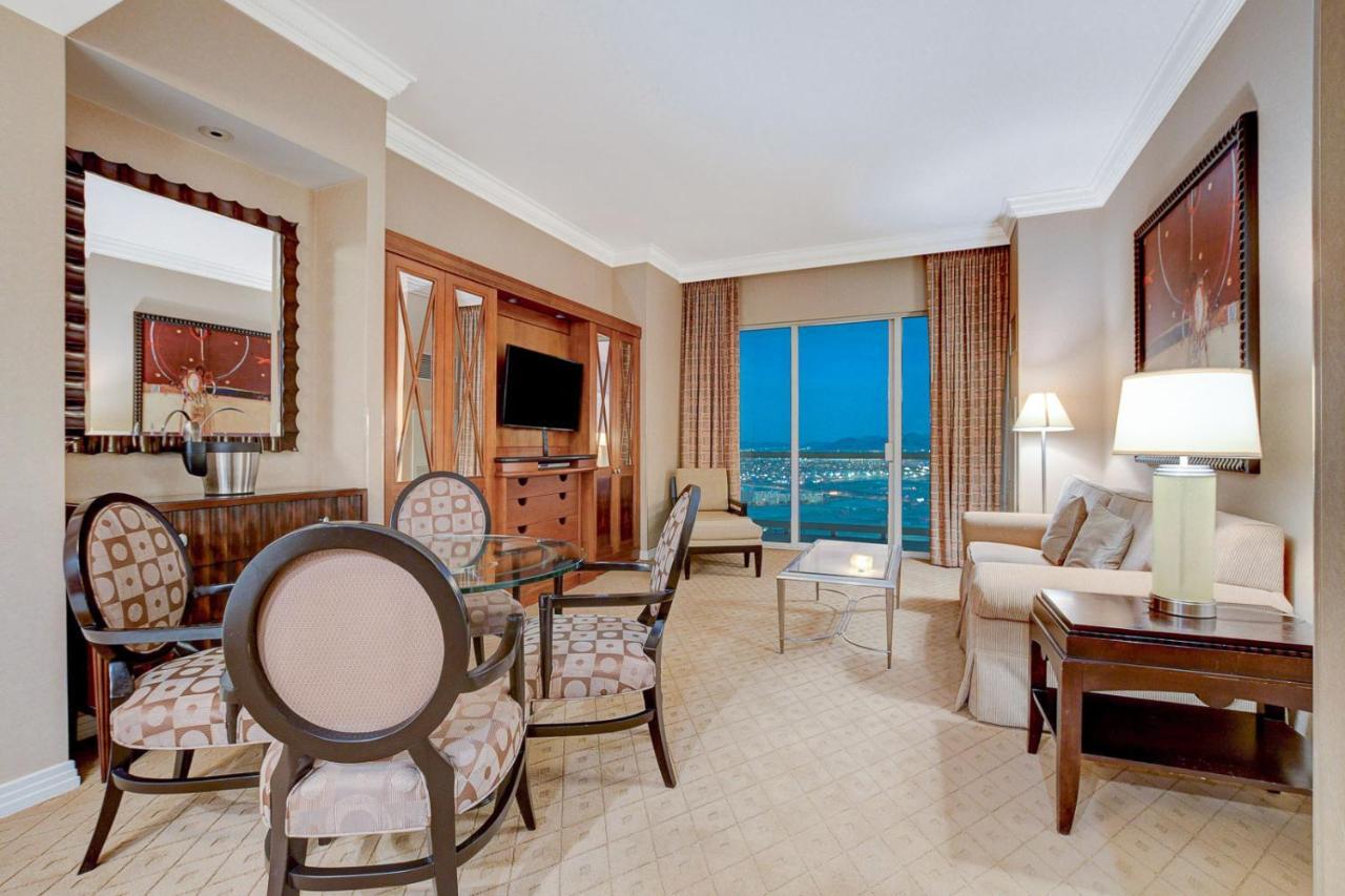 Aparthotel 29Th Ph Mgm Signature Suite With A Massive Balcony Las Vegas