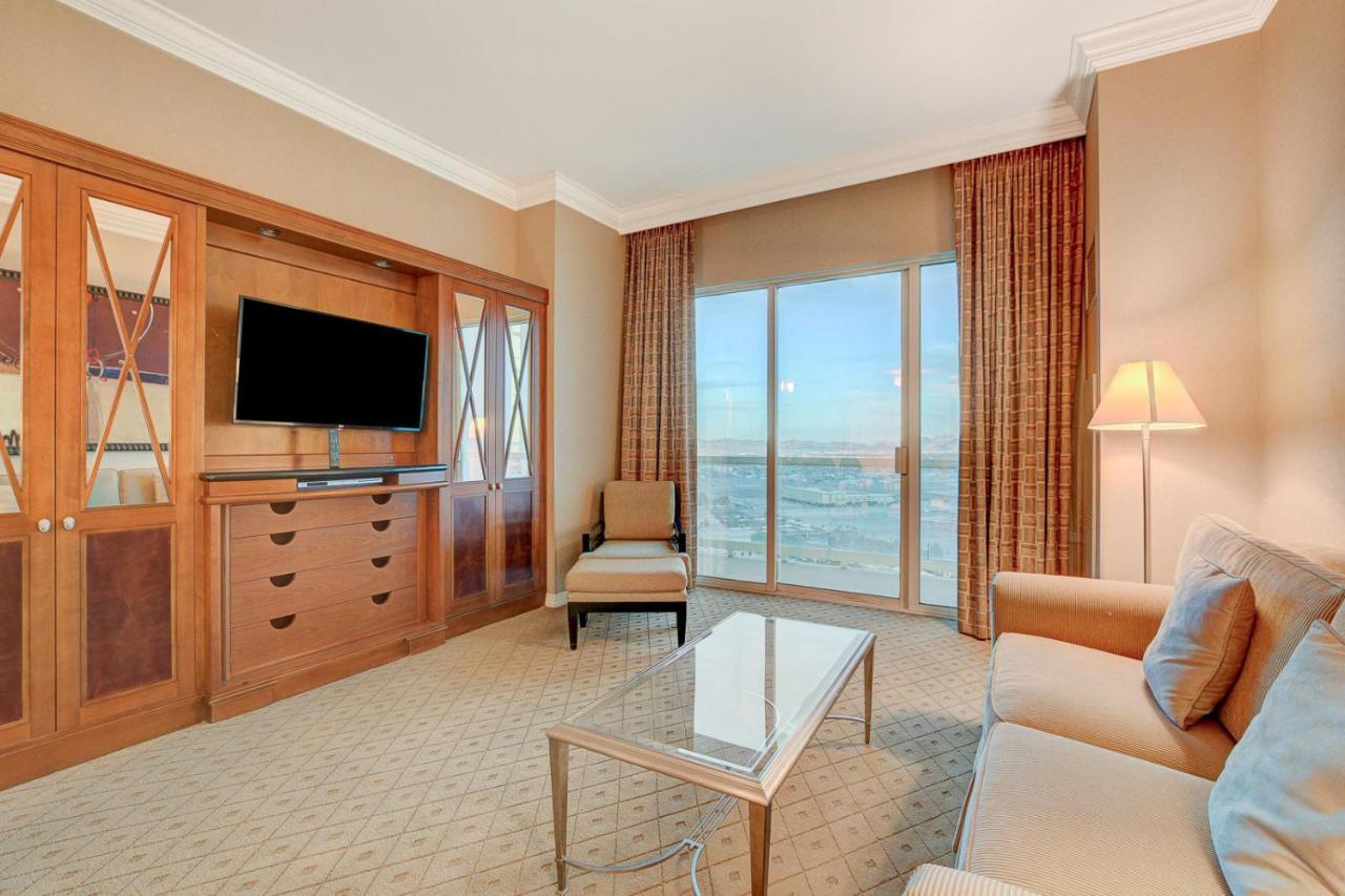 29Th Ph Mgm Signature Suite With A Massive Balcony Aparthotel