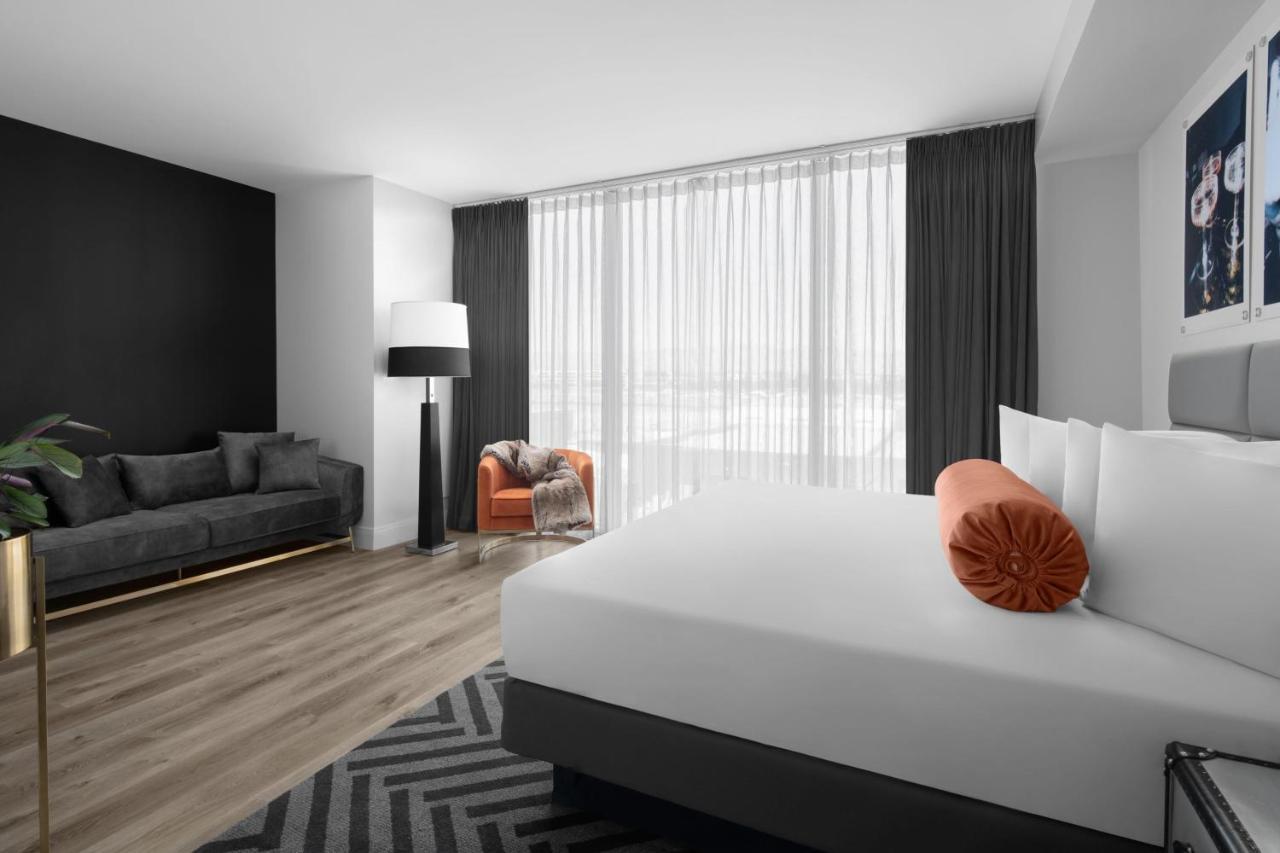 The Hotel, Vegas, A Tribute Portfolio