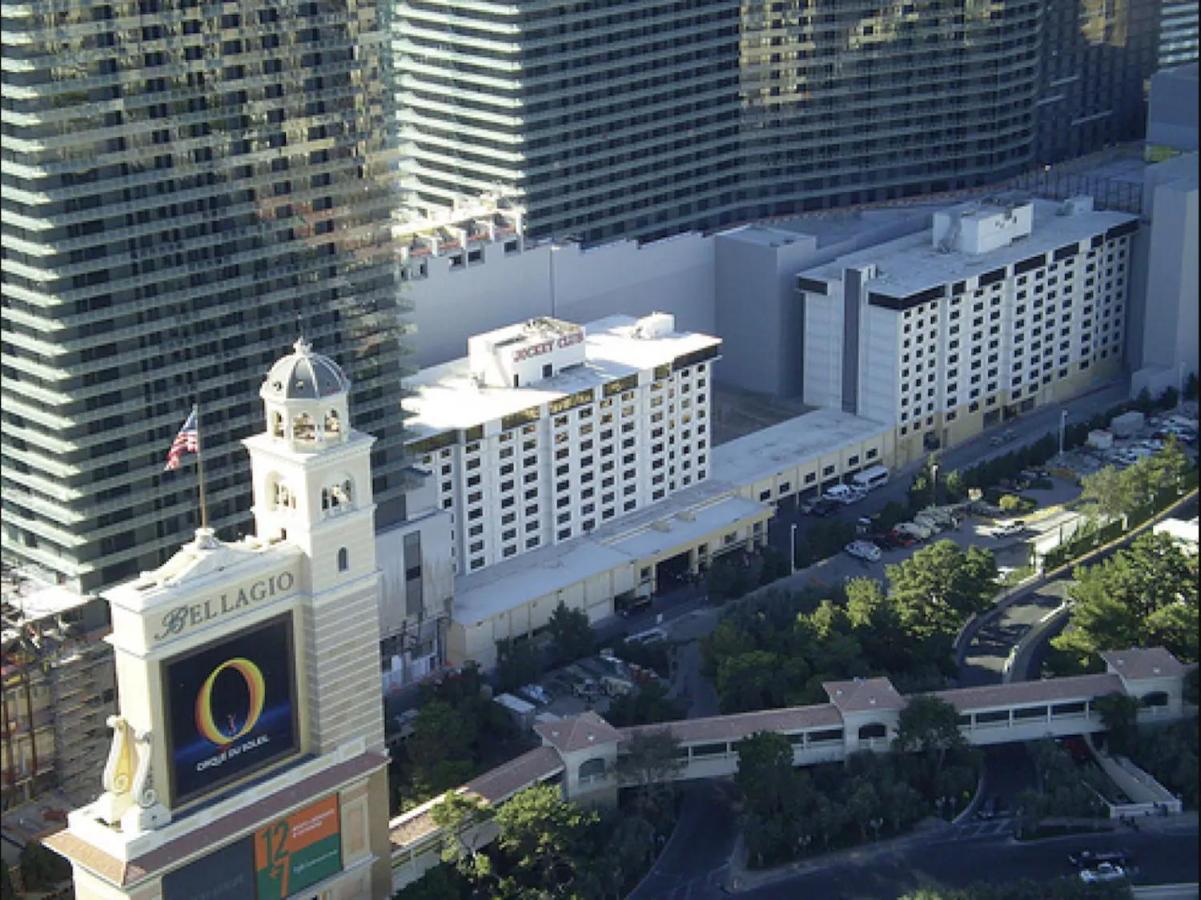 Penthouse On The Strip - 6 Comfy Beds!!! Apartment