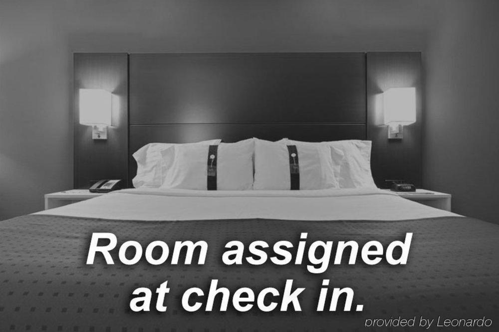 Hotel Express Vegas-nellis By Ihg Las Vegas