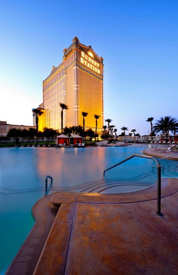 Sunset Station & Casino Hotel 4*