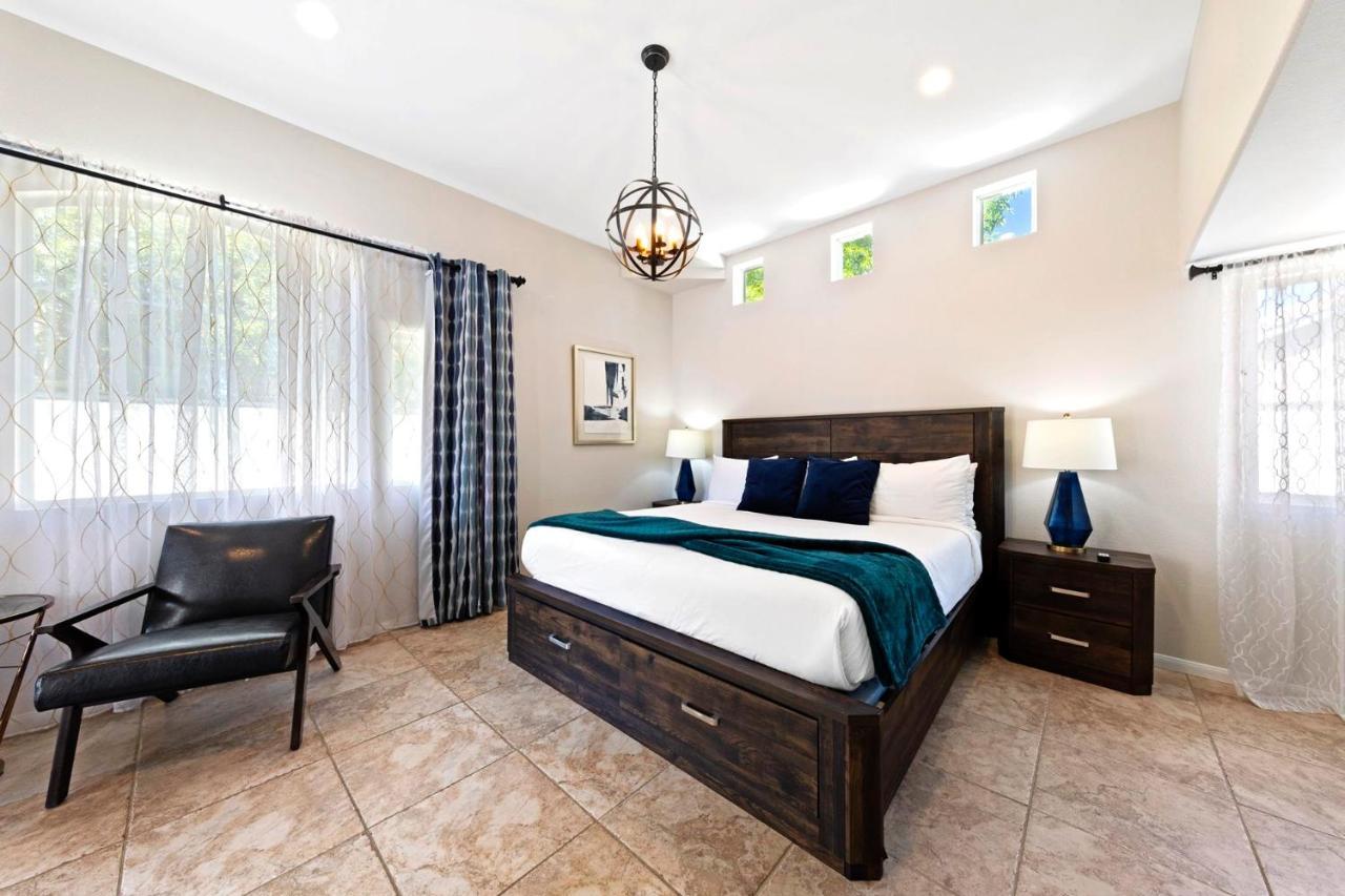 Holiday home Ultimate Vacation: A Luxurious Oasis With A Pool! Las Vegas