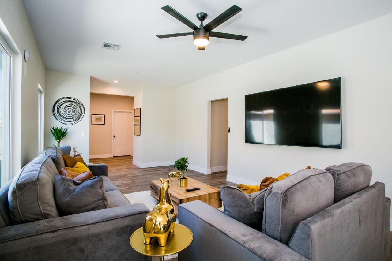 Holiday home New 2022 Home, Close To Strip Las Vegas