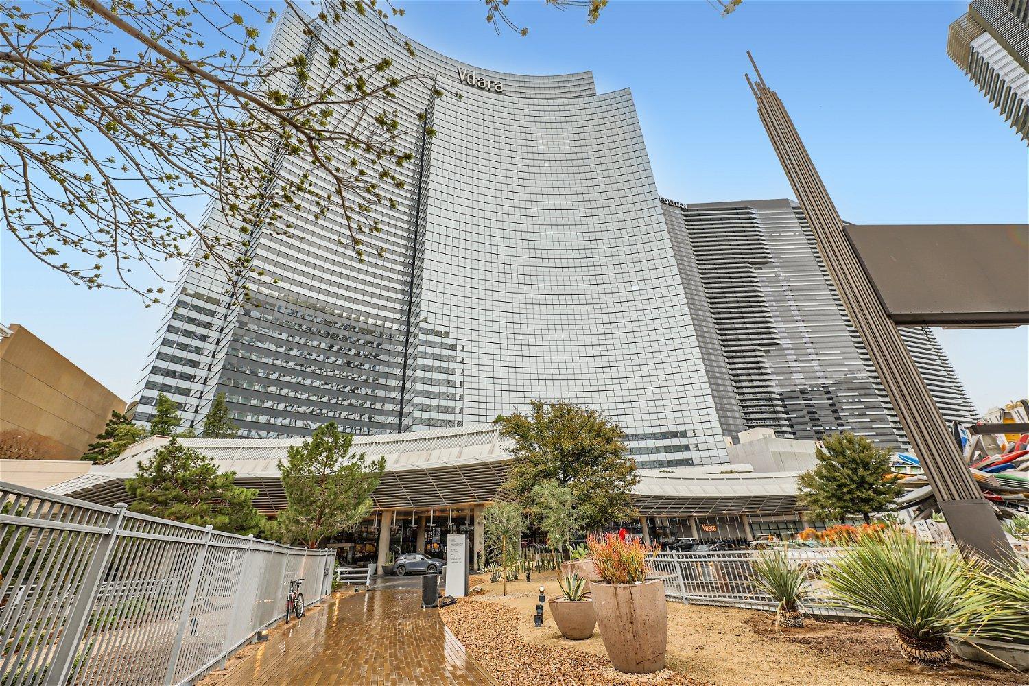 Corner At Vdara And Apartment