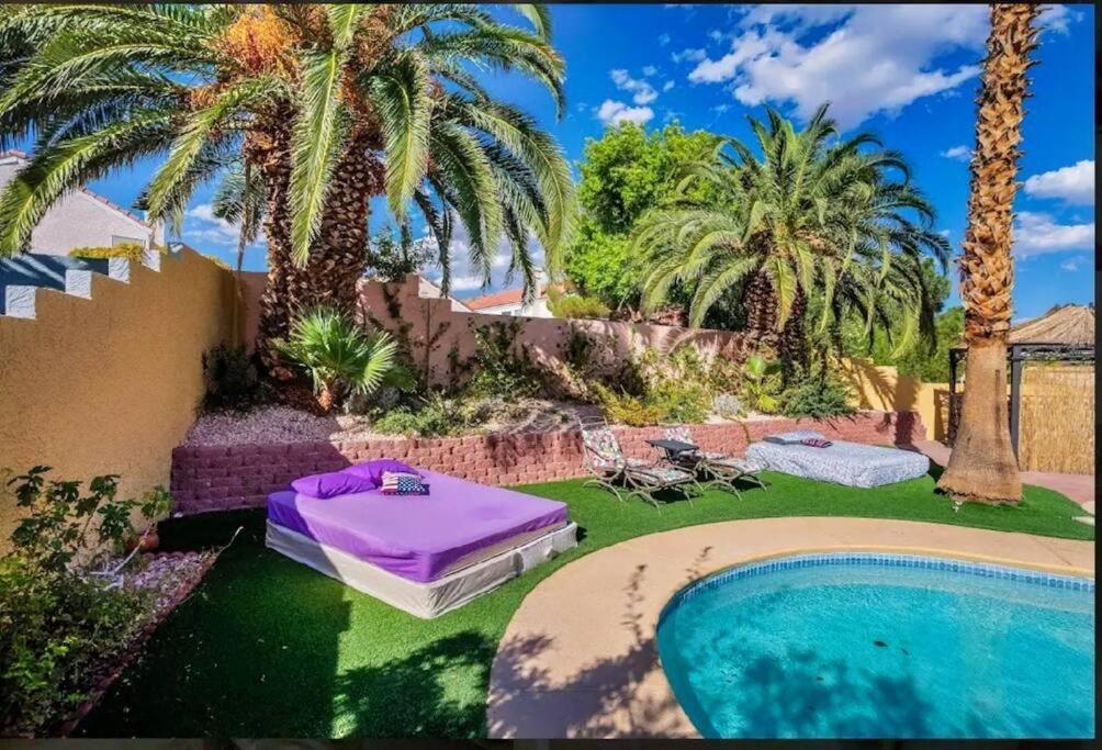 Pet Friendly Rancher With Pool/sw Vegas
