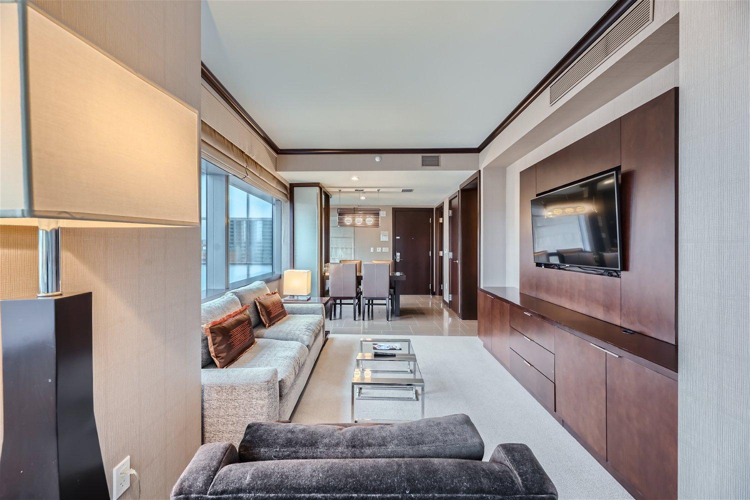 Corner At Vdara And Apartment *