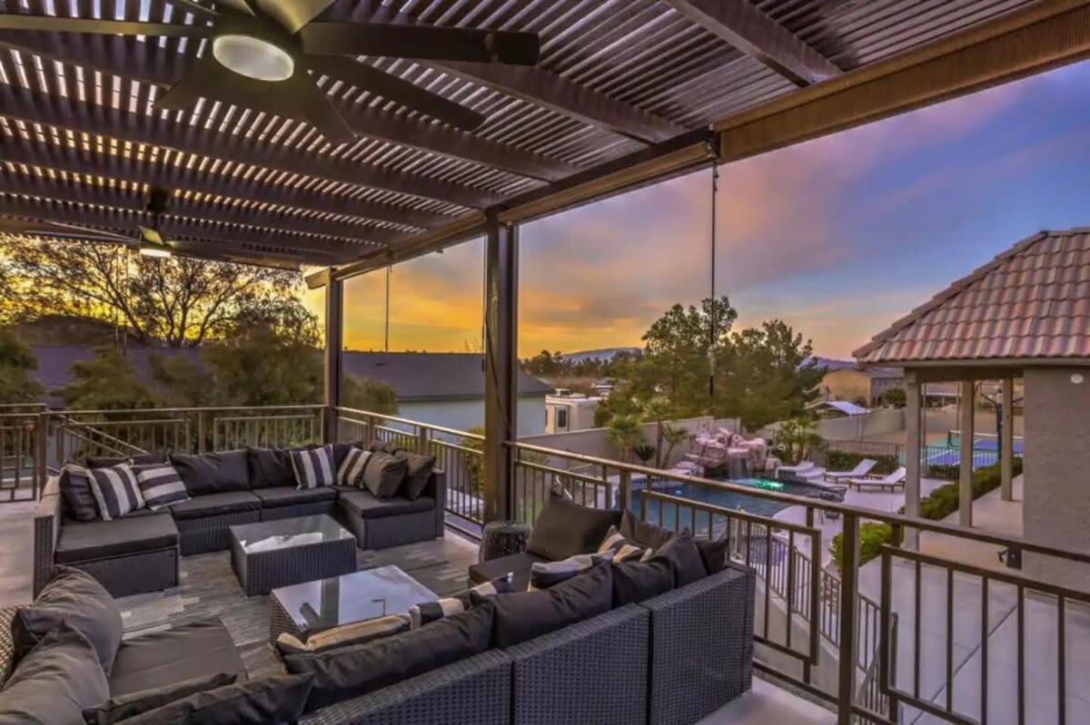 Luxurious 7br Mansion W Pool, Gym, & Casita Villa