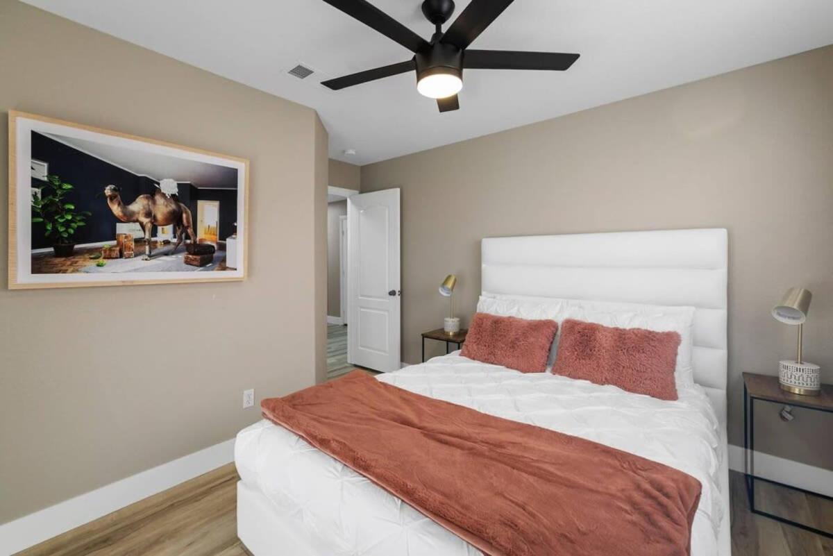 1-story Getaway W Pool, Jacuzzi & Firepit, Sleeps 10