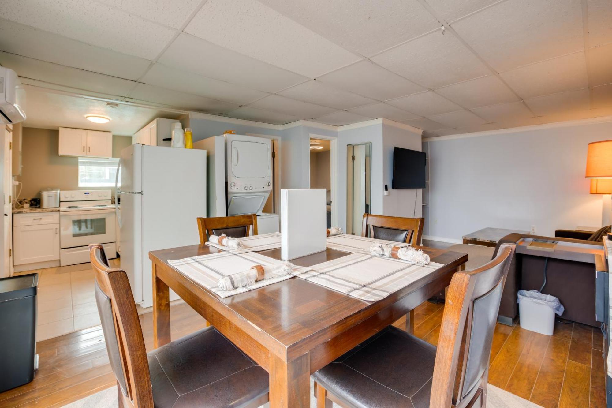 Cozy Vegas Casita About 3 Mi To Vegas Strip! Holiday home *