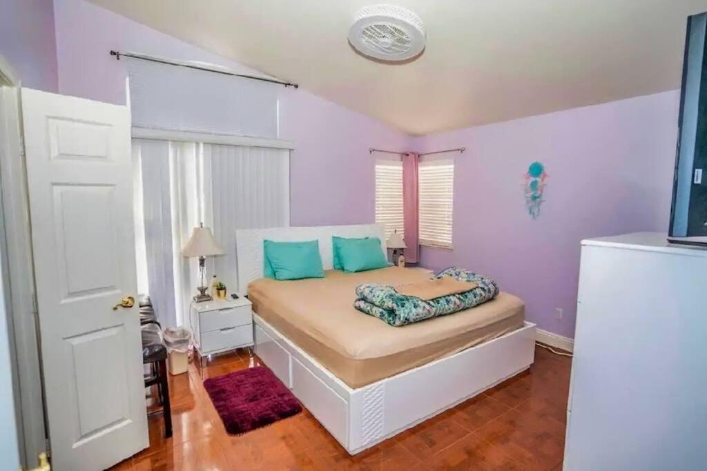 Villa Pet Friendly Rancher With Pool/sw Vegas