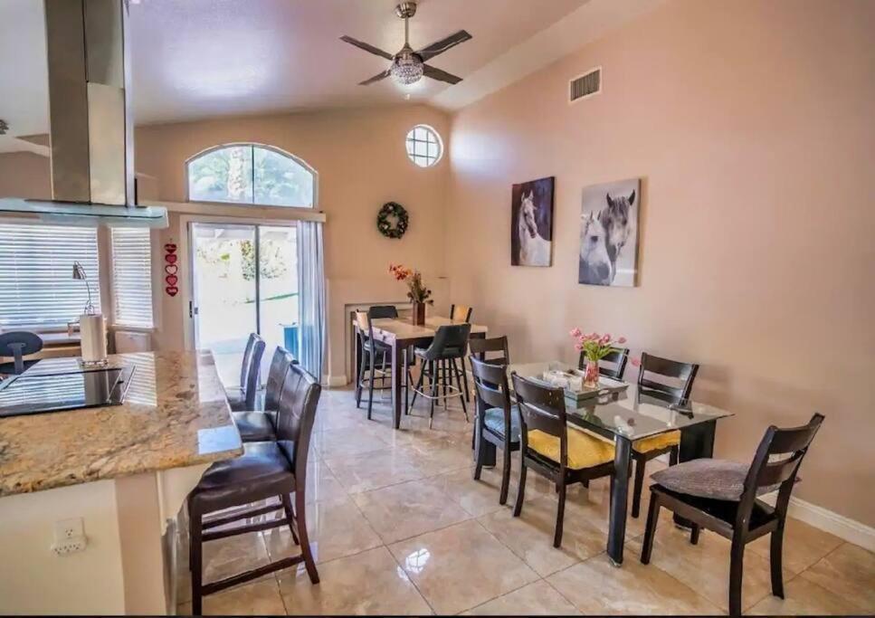 Pet Friendly Rancher With Pool/sw Vegas Villa