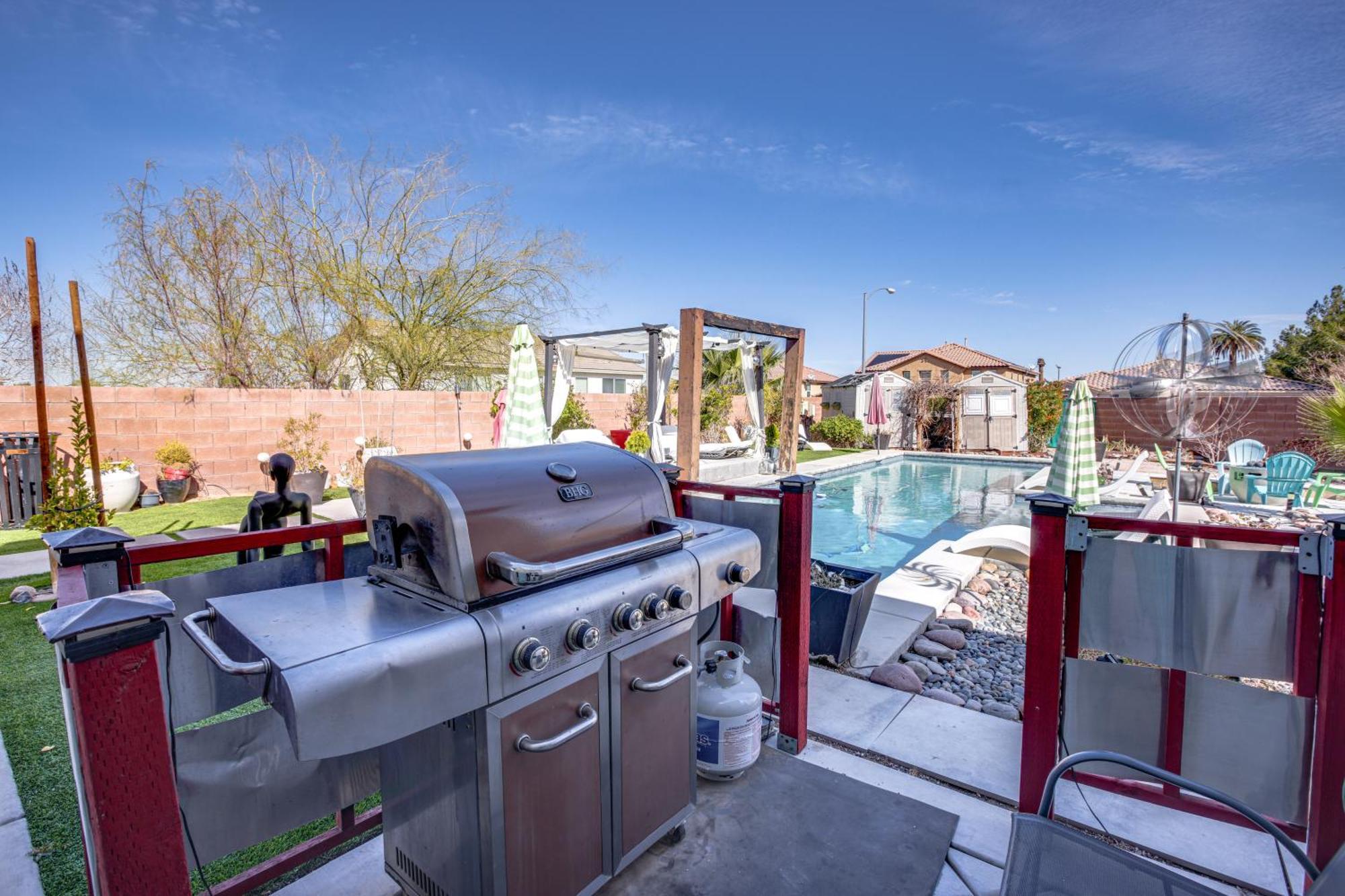 Holiday home Luxe Henderson Retreat With Pool - 13 Mi To Strip! *