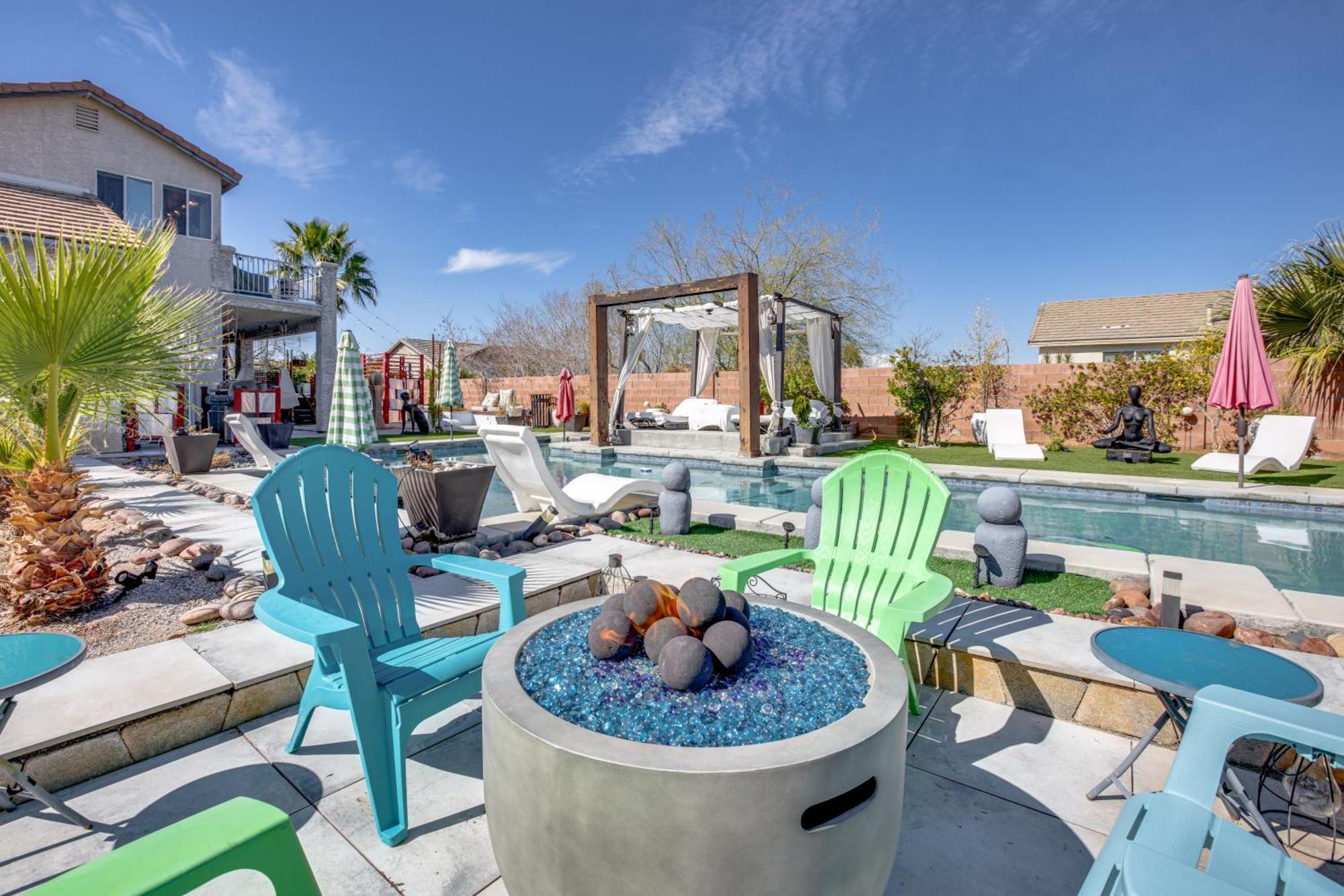 Holiday home Luxe Henderson Retreat With Pool - 13 Mi To Strip! Las Vegas
