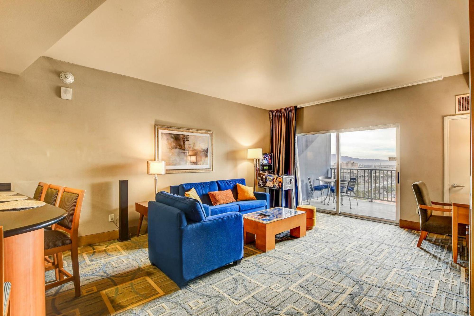 Aparthotel Diligence At The Platinum - No Fees And Free Parking