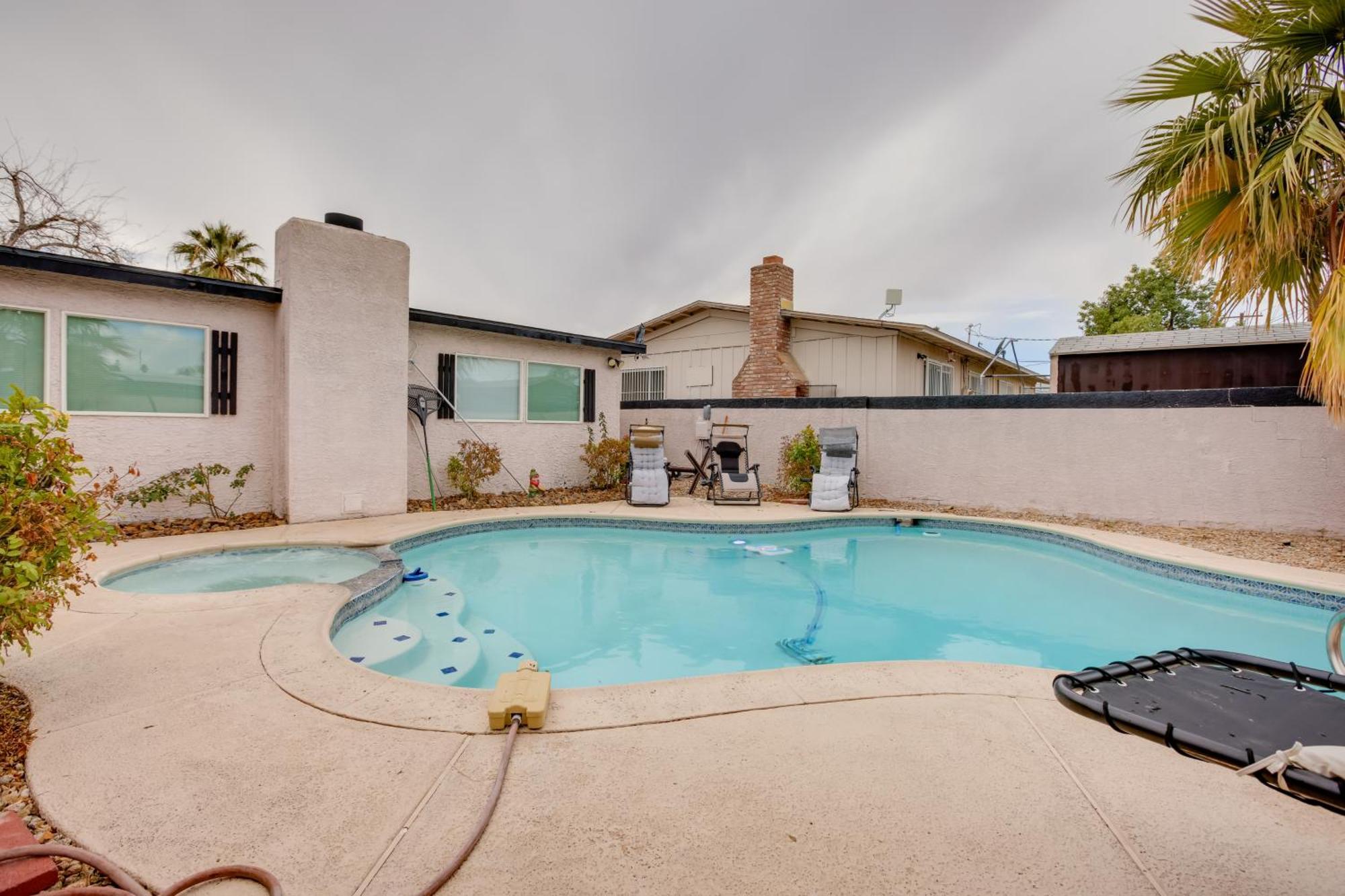 Cozy Vegas Casita About 3 Mi To Vegas Strip! *