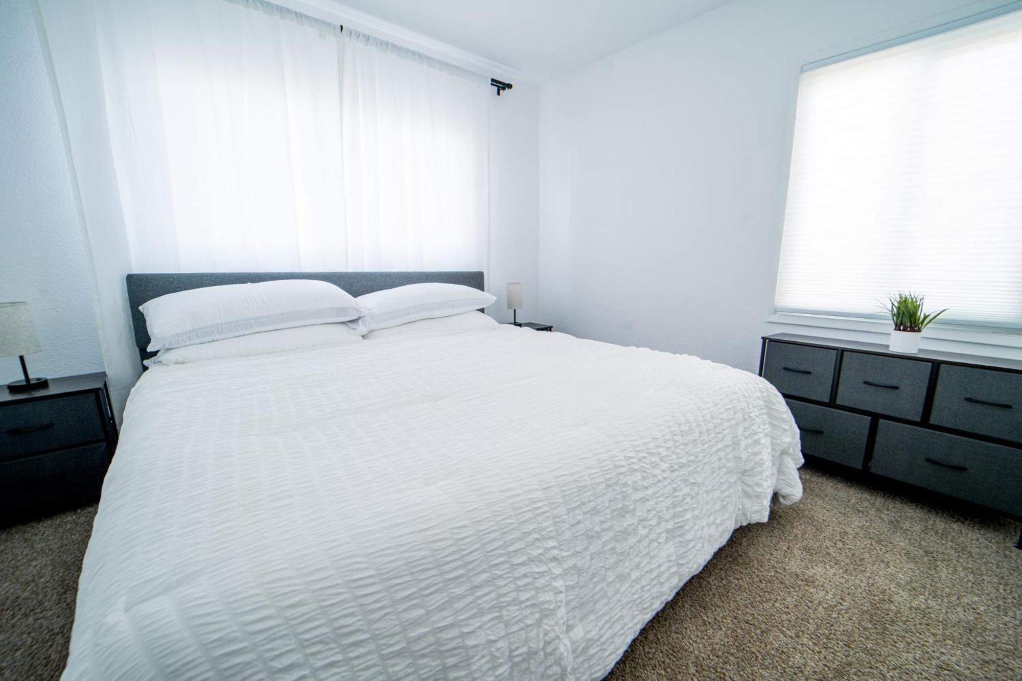 Vegas Vacation With Pool 5 Min To The Strip And Fremont Street *
