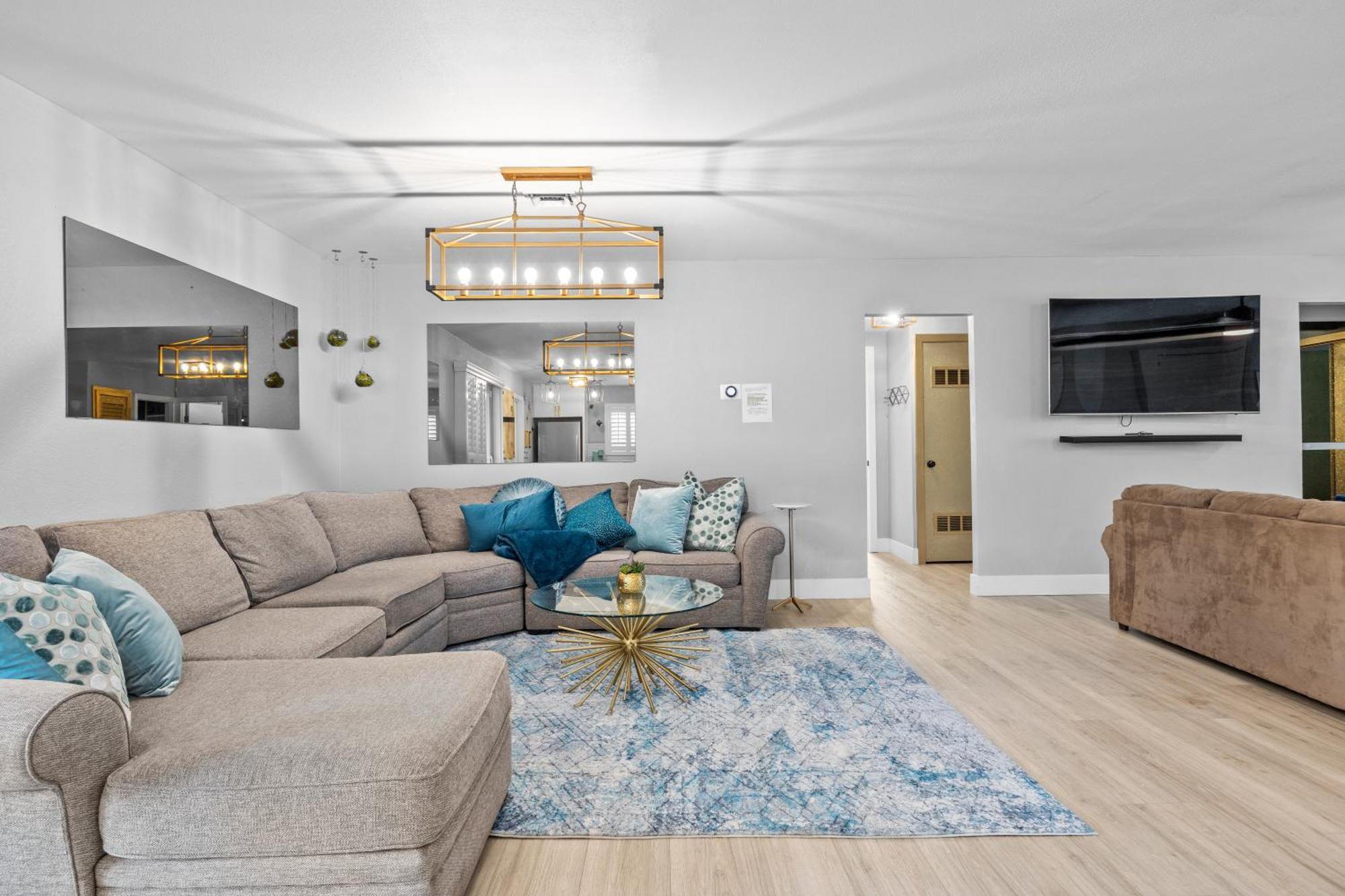 Close To Strip, King Beds, Pool, Bbq, Modern Las Vegas
