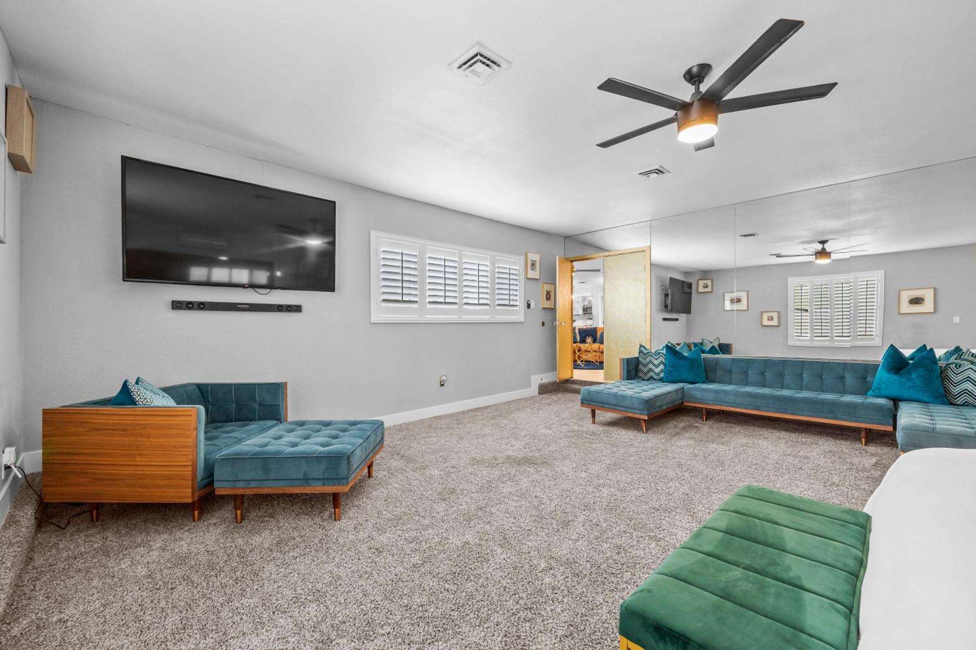 Holiday home Close To Strip, King Beds, Pool, Bbq, Modern Las Vegas