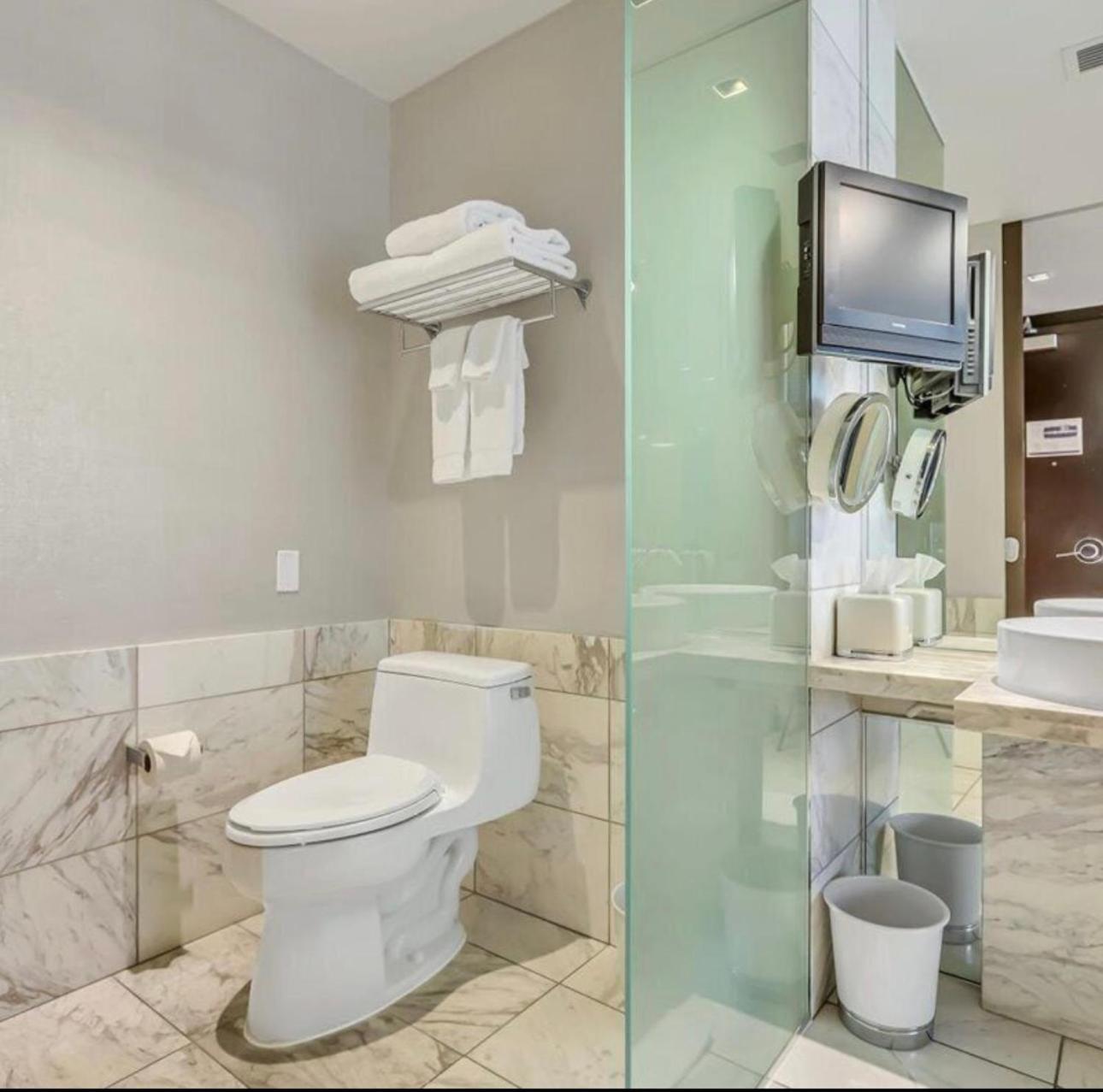Hotel Palms Place Residential Tower 5*