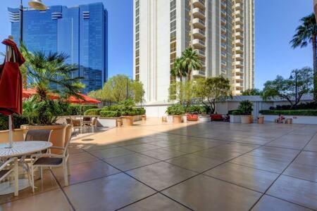 Mgm Signature-07-802 1br 2ba Balcony Las Vegas