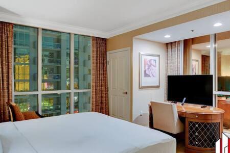 Holiday home Mgm Signature-07-802 1br 2ba Balcony