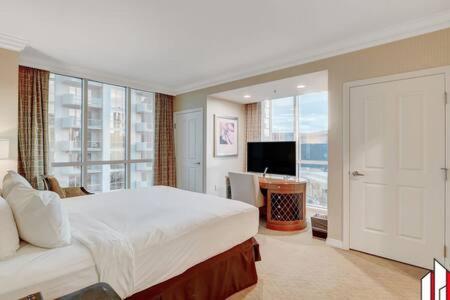 Mgm Signature-07-802 1br 2ba Balcony
