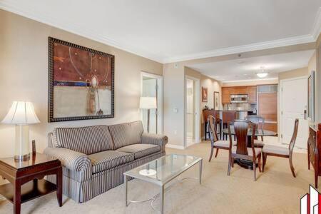 Mgm Signature-07-802 1br 2ba Balcony Holiday home *