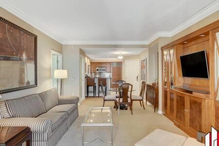Mgm Signature-07-802 1br 2ba Balcony Holiday home Las Vegas