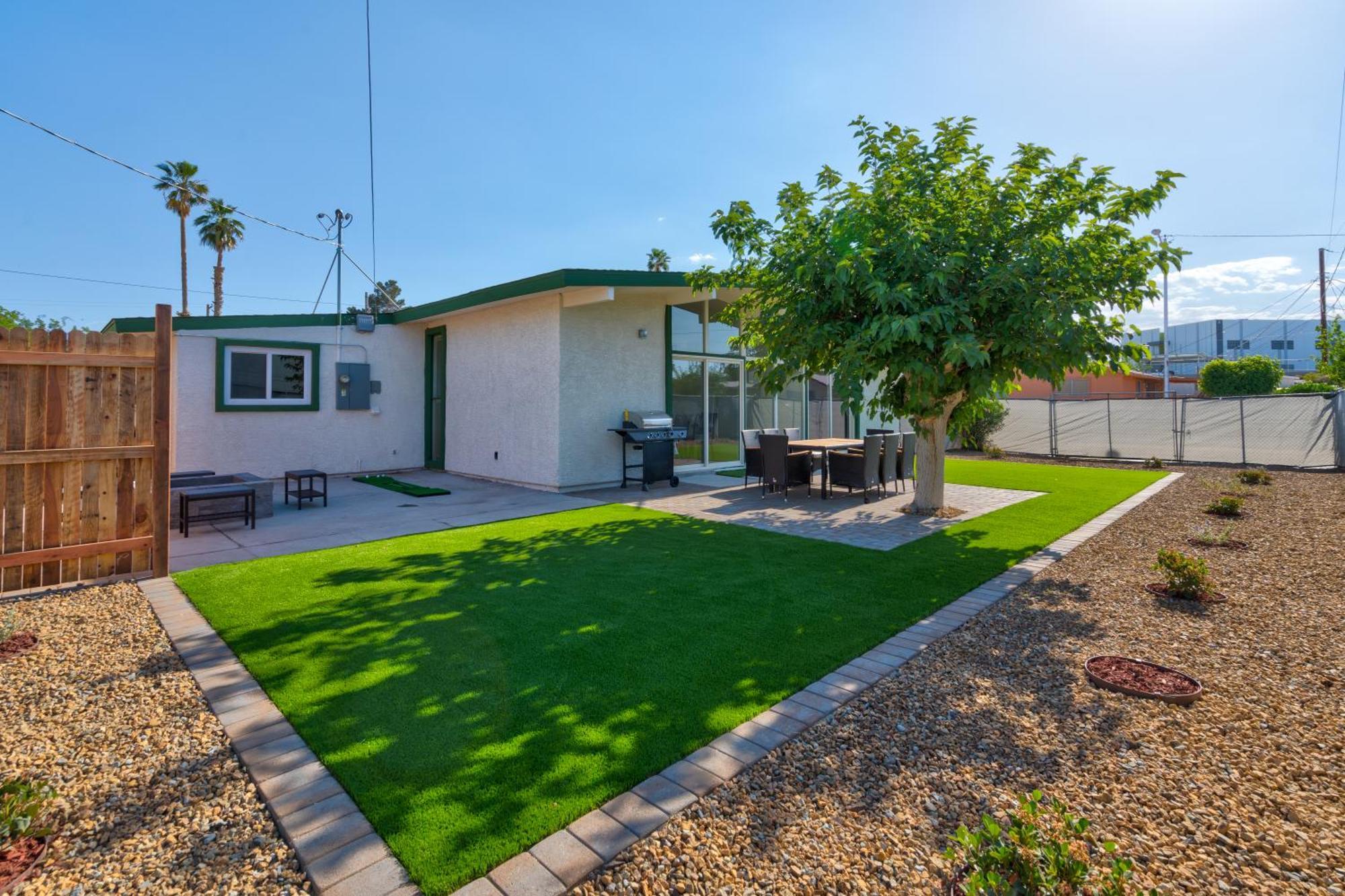 Holiday home Spacious Remodeled Retreat Haven *