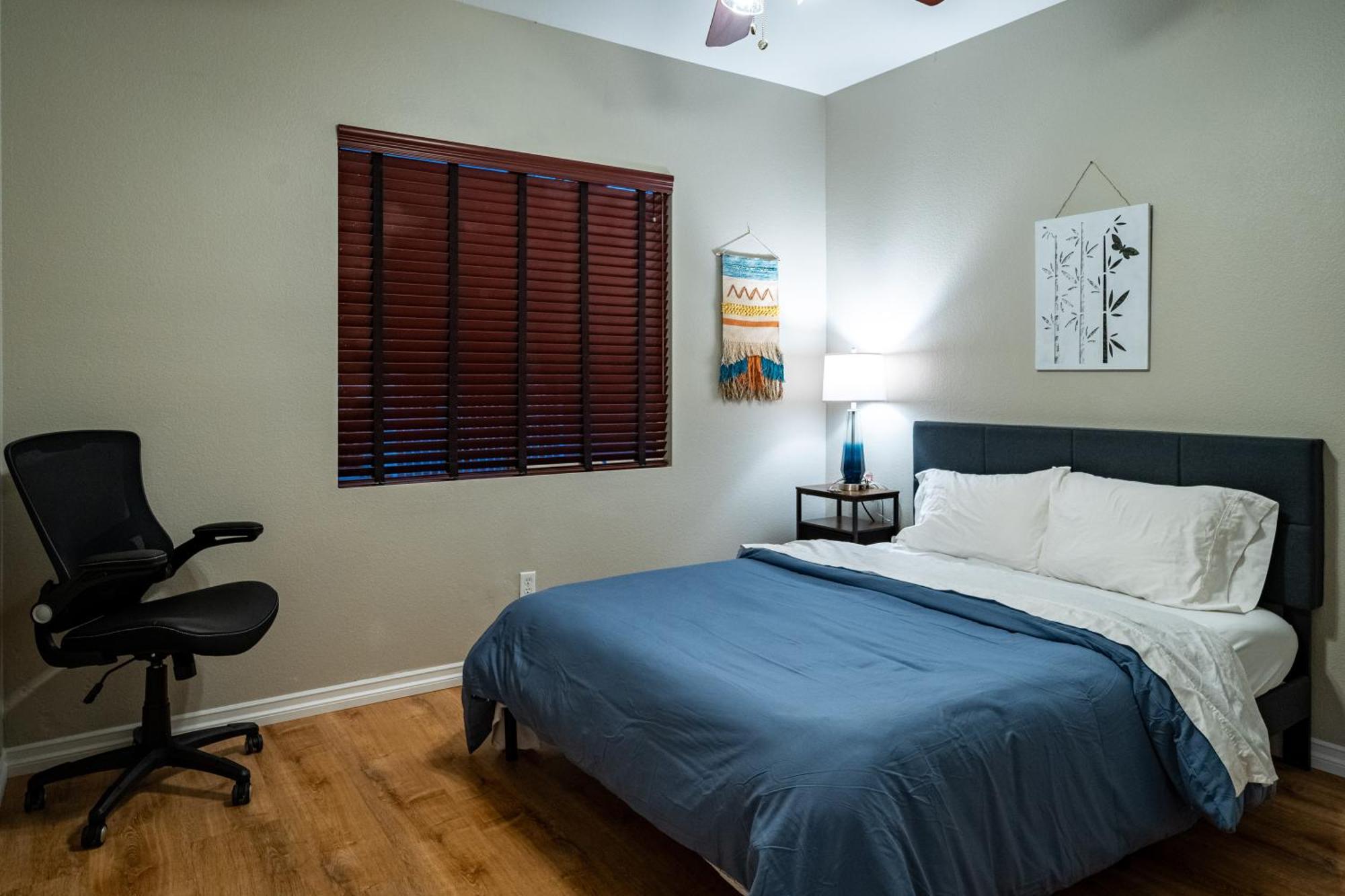 5br 3ba Family Friendly Entire W Pool, Spa, Games, Tvs, And Las Vegas