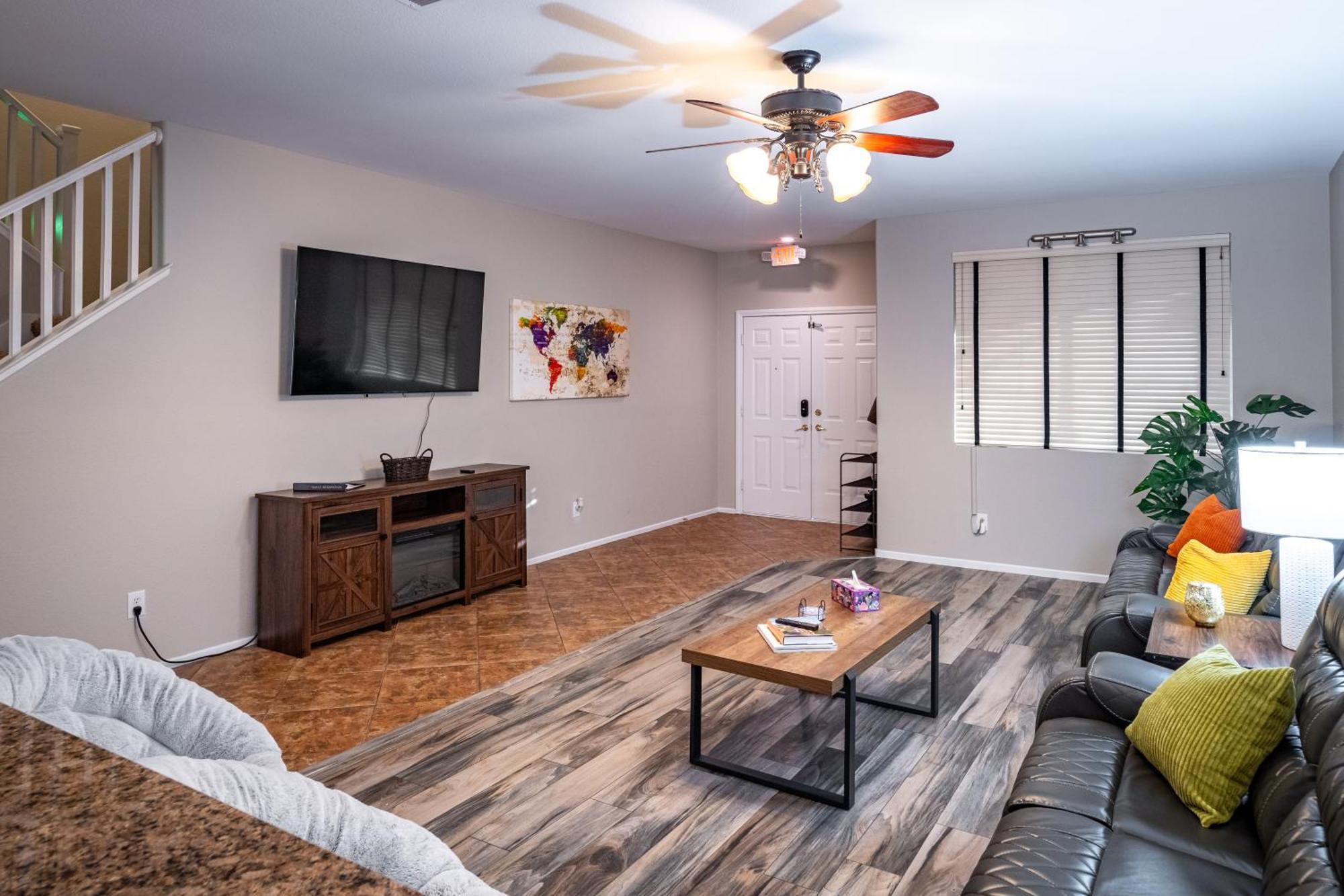 Villa 5br 3ba Family Friendly Entire W Pool, Spa, Games, Tvs, And *