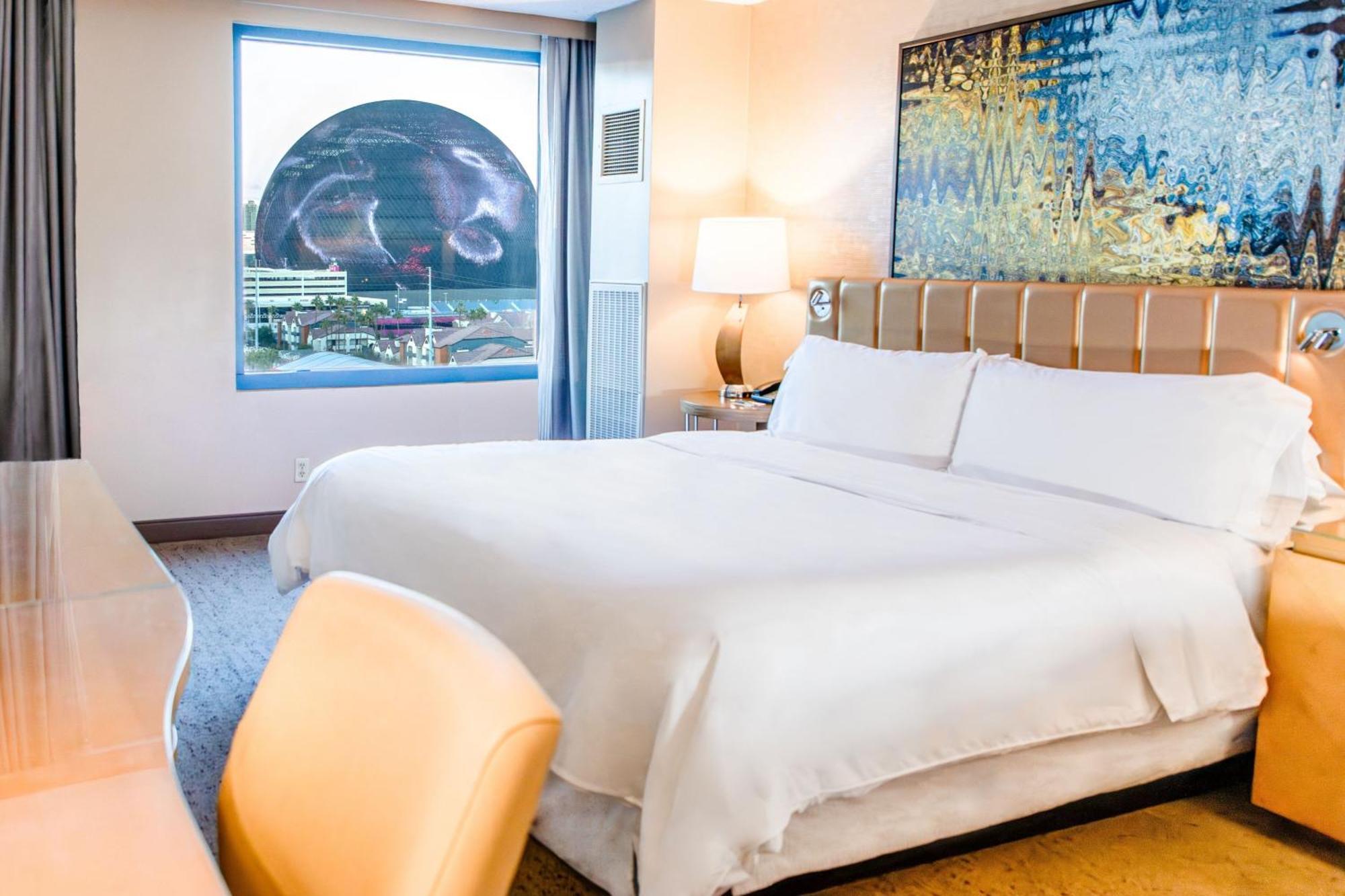 The Westin Vegas & Hotel