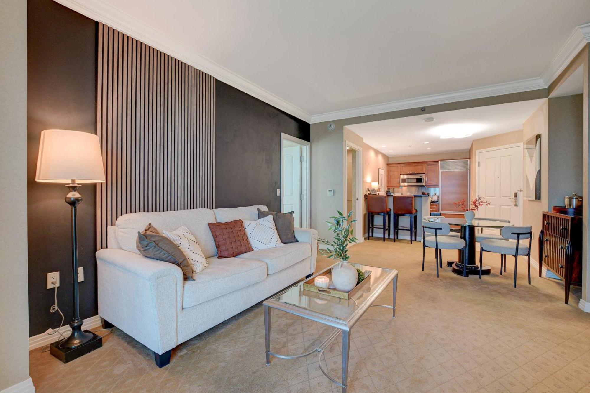 Luxe 1br 2bth Mgm Signature Balcony