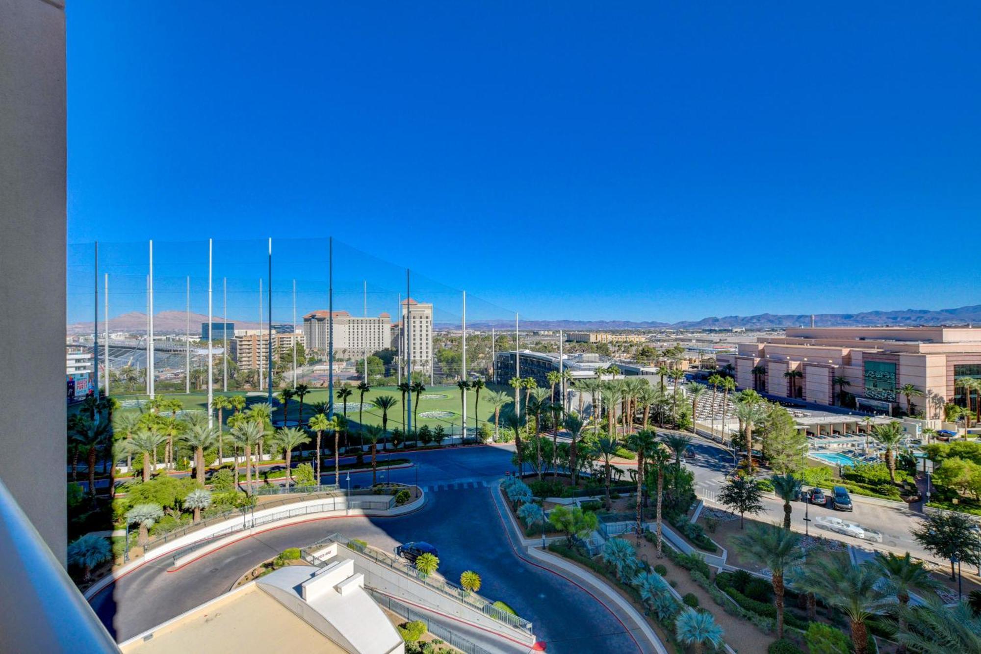 Luxe 1br 2bth Mgm Signature Balcony Aparthotel Las Vegas