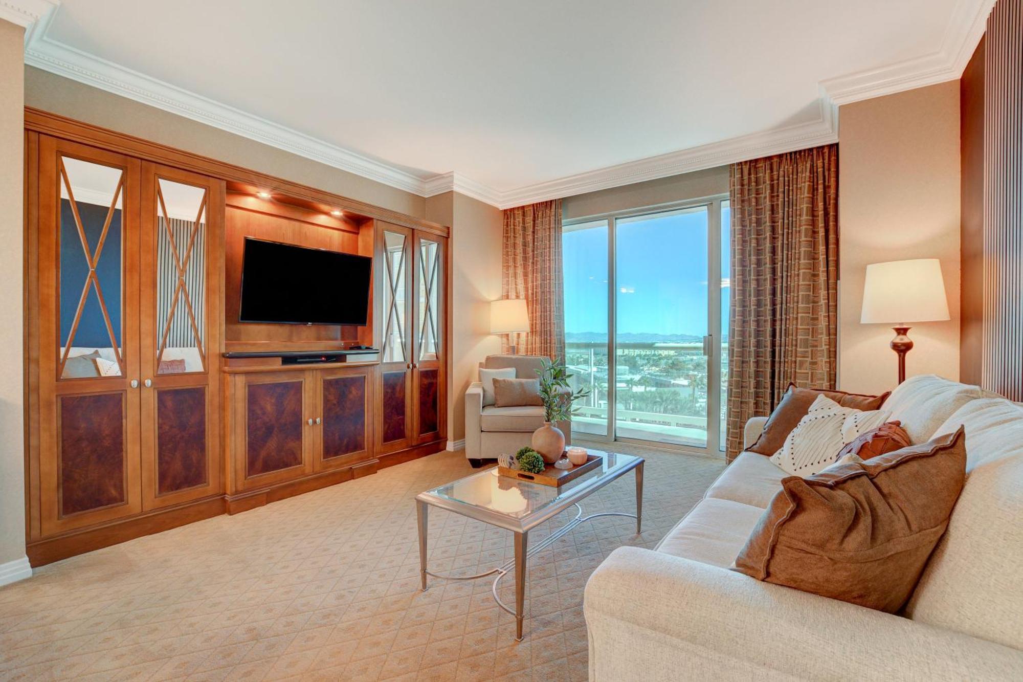 Luxe 1br 2bth Mgm Signature Balcony Aparthotel *