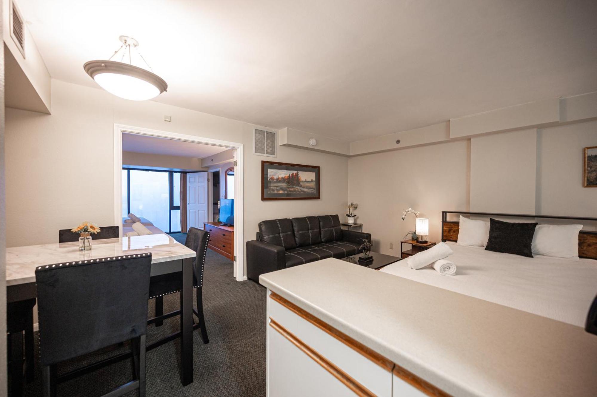 Penthouse On The Strip - 6 Comfy Beds!!! Las Vegas