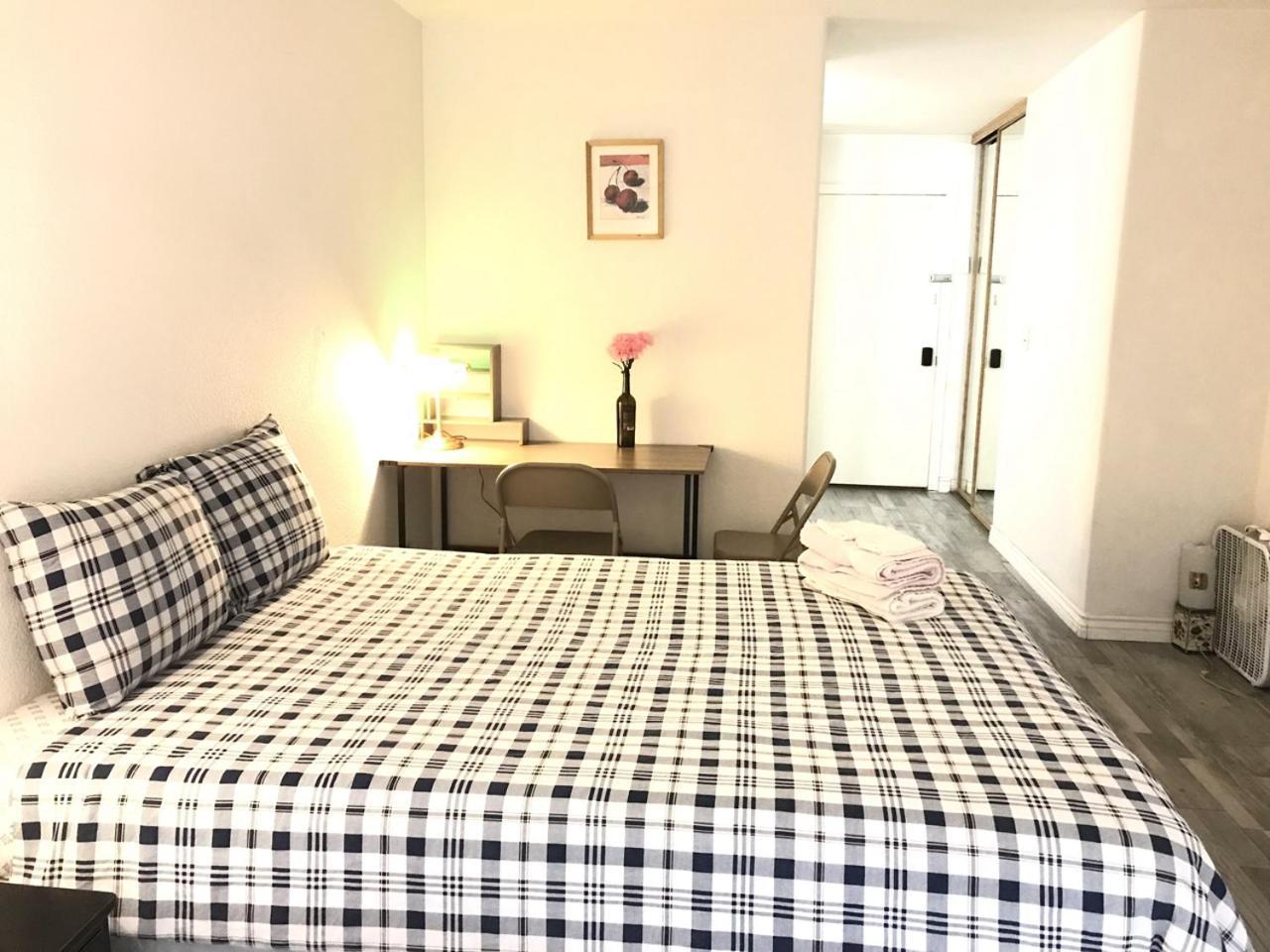 Homestay Super Bedroom With Private Bathroom 5 *
