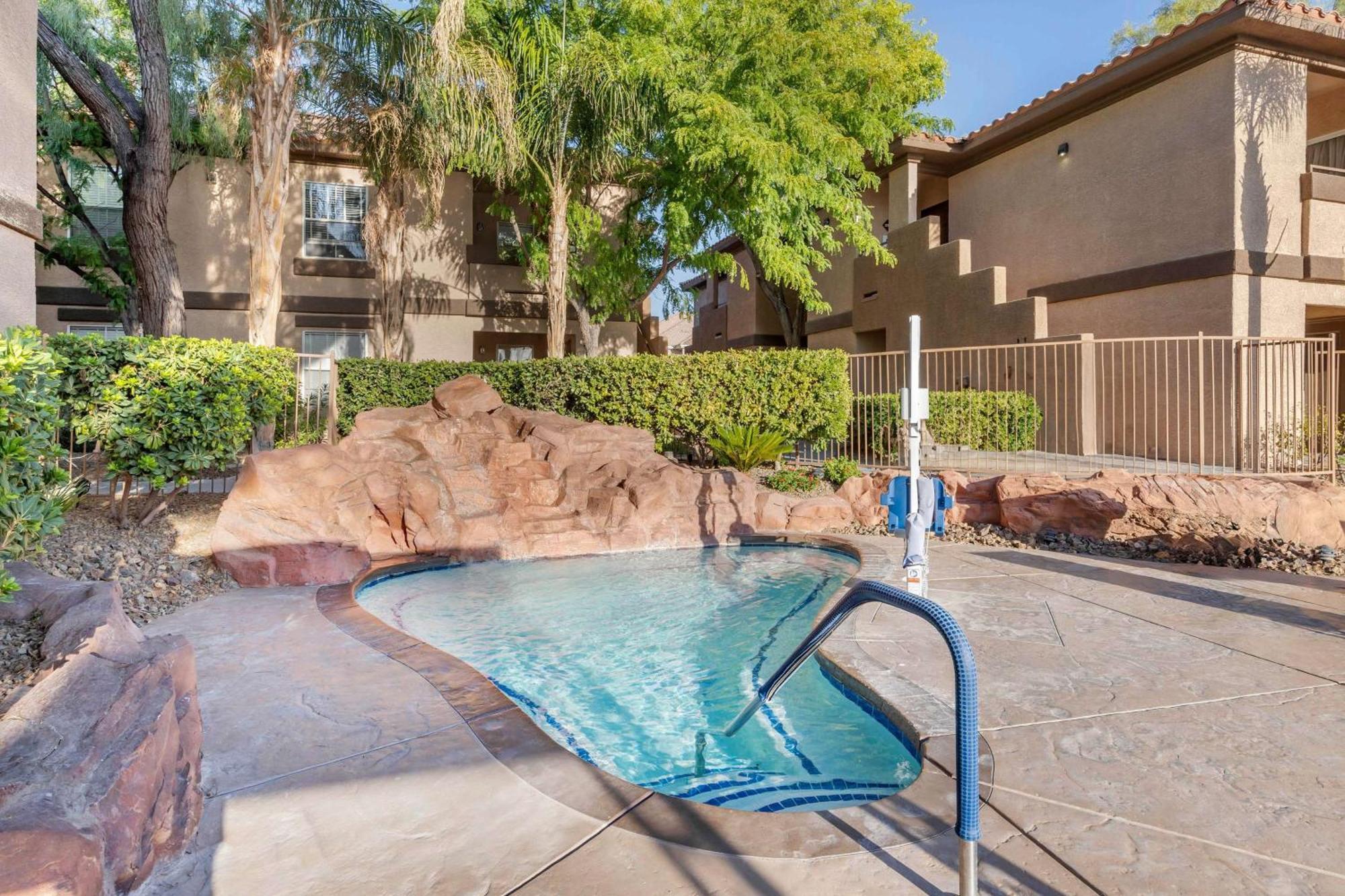 Hilton Vacation Club Desert Retreat Vegas 3*