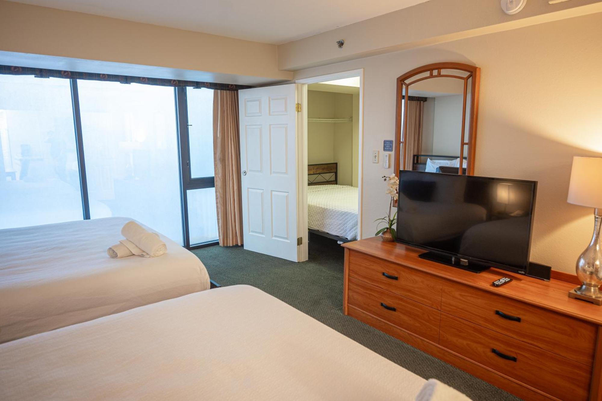 Penthouse On The Strip - 6 Comfy Beds!!! Apartment