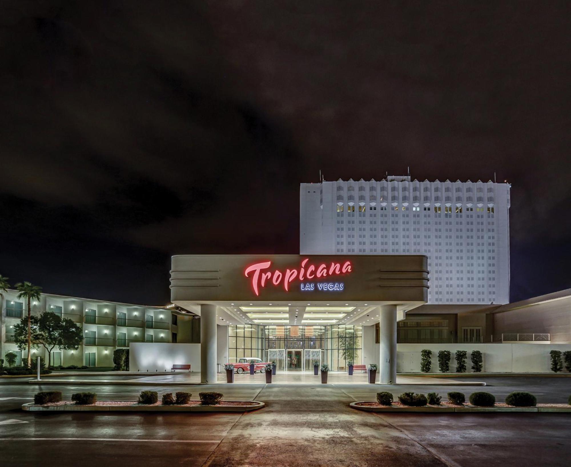 Resort Tropicana Vegas A Doubletree By Hilton & Casino - Free Parking Las Vegas