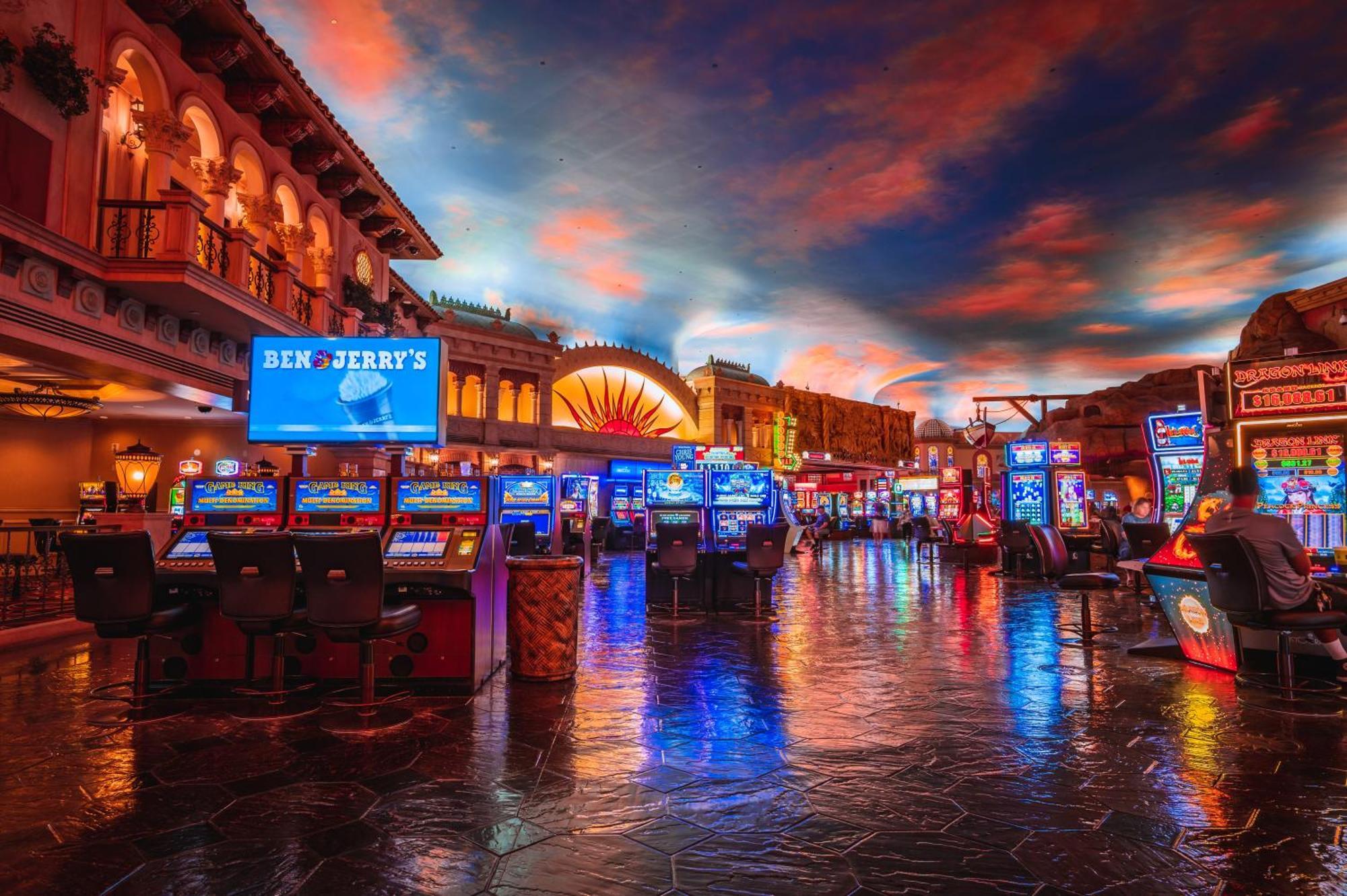 Sunset Station & Casino Hotel