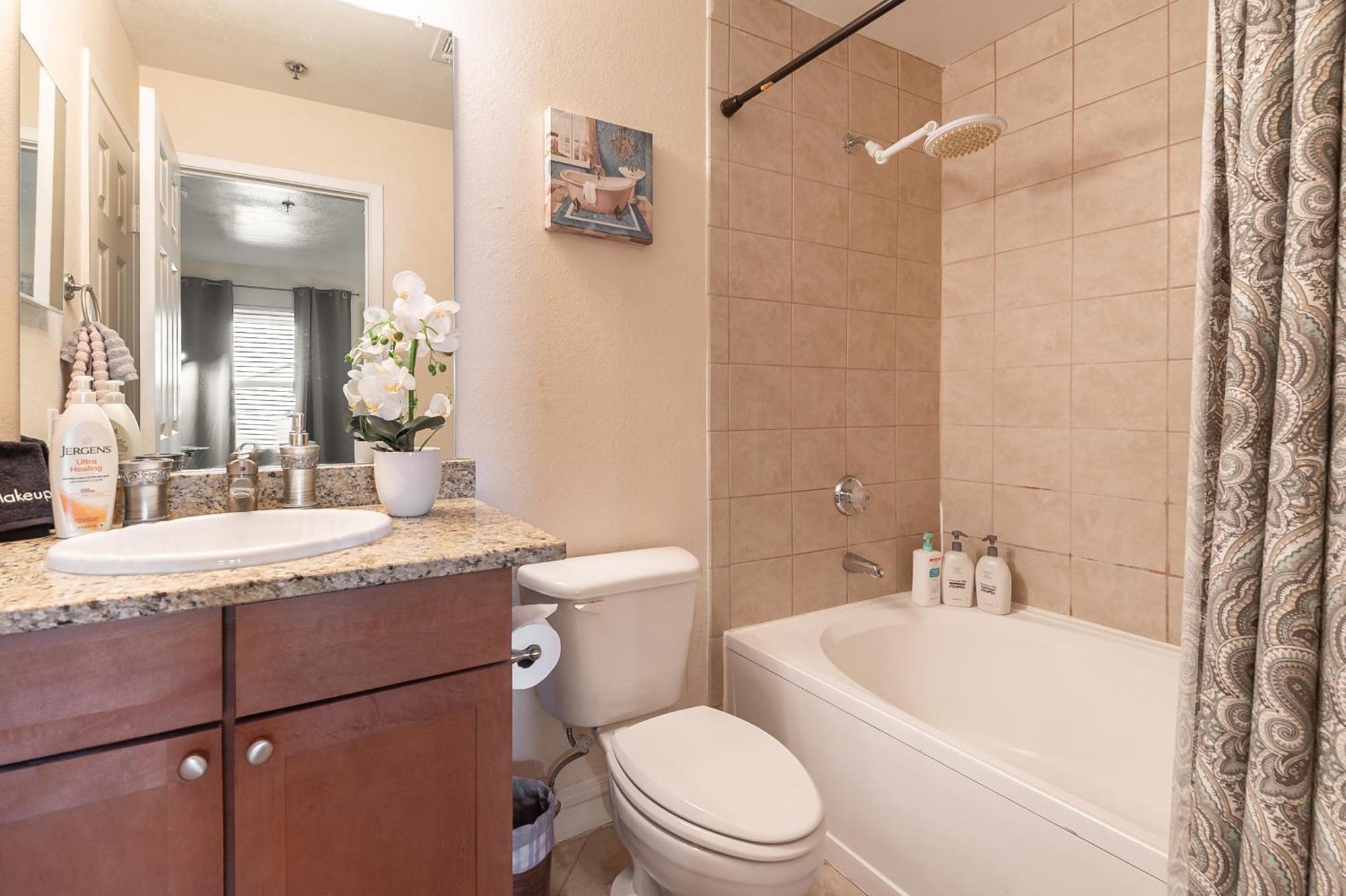 Apartment Stylish, Cozy 2br,2ba Near Rio, Vegas Luxury